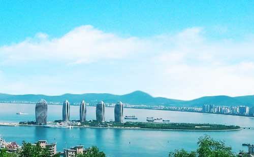鹿回头