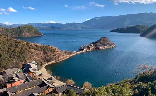 泸沽湖