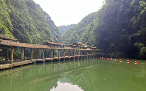阿依河1